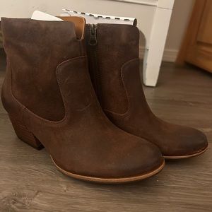 Kork-Ease Sherill Dark Brown Suede Boots